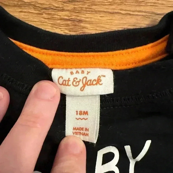 Baby Cat & Jack Baby Boo Halloween Sweatshirt size 18 months - Picture 2 of 6